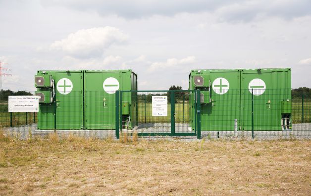 Lieferverträge für 40 Groß 41 Batteriespeicher