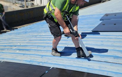 SunOyster Systems 40 SOS 41 liefert innovative Solarlösung zum Kleben an portugiesischen Energieriesen Galp Energia