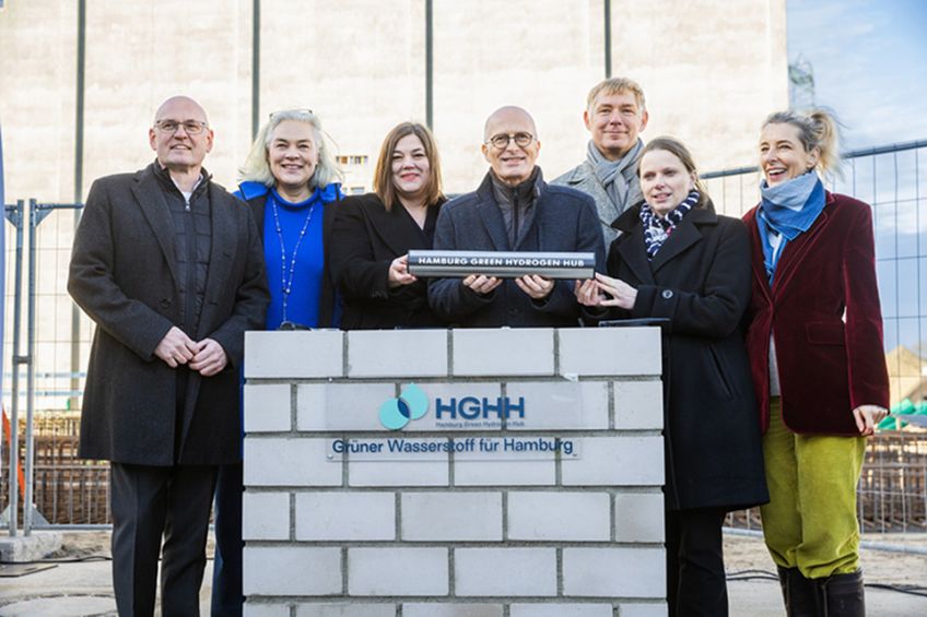Hamburg Green Hydrogen Hub feiert Grundsteinlegung für 100-MW-Elektrolyseur